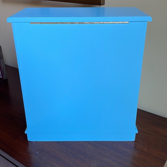 Wooden Storage Box - Picture 4 of 7